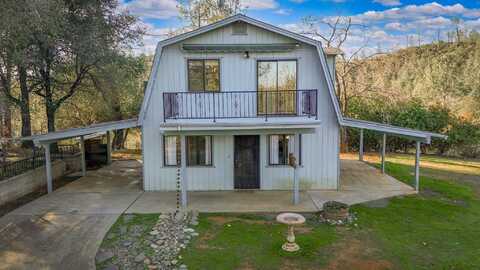 4090 Oliver Street, Shasta Lake, CA 96019