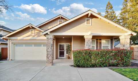 930 COUNTRYWOOD Circle, Out of Area, CA 95687