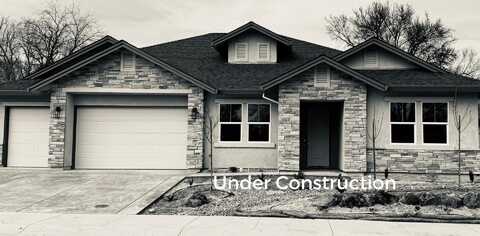 3335 Lagoon Drive, Redding, CA 96001