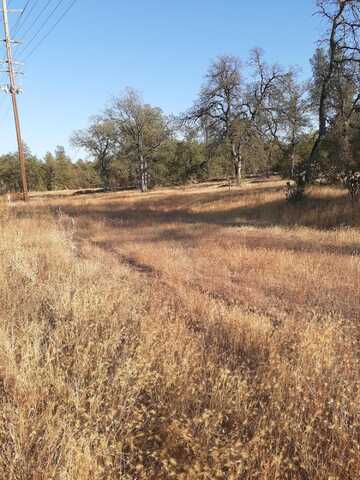 4455 Oasis Rd, Redding, CA 96003