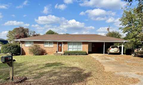 407 Grove Ave, Muscle Shoals, AL 35661