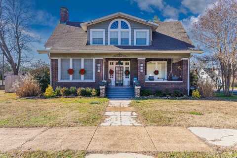 709 Montgomery Ave, Sheffield, AL 35660