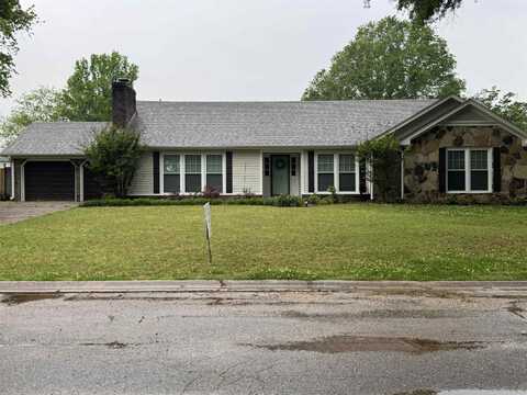 143 E Oak Hill Dr, Florence, AL 35633