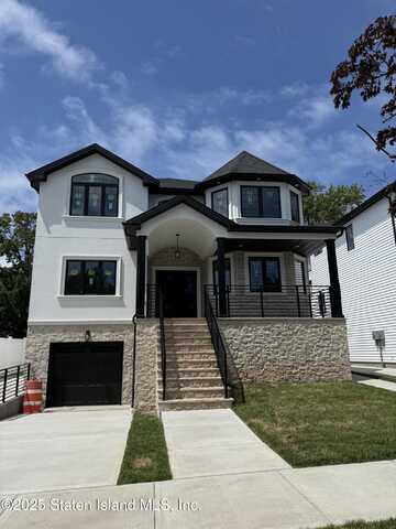 1051 Edgegrove Avenue, Staten Island, NY 10309