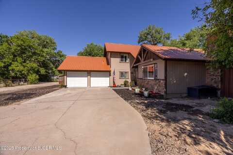 2504 1/2 RIDGEVIEW Drive, Farmington, NM 87401