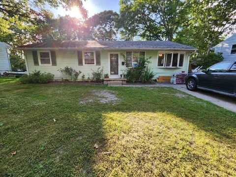 10 Franklin Dr, Somers Point, NJ 08244