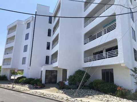 4401 Ocean Ave, Brigantine, NJ 08203