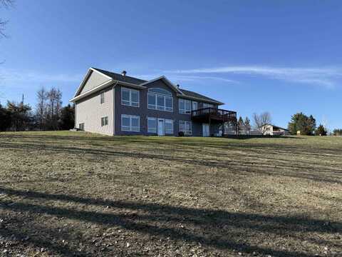3 Crescent Dr, Norwood, NY 13668