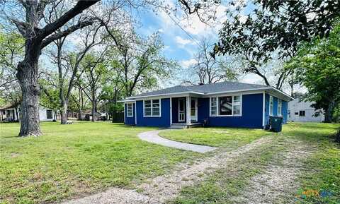 1307 W Main Street, Cameron, TX 76520