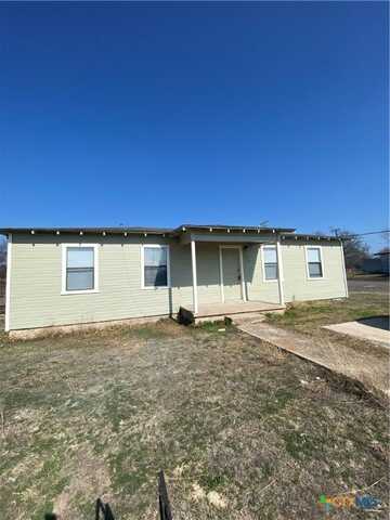 704 W Avenue B, Copperas Cove, TX 76522