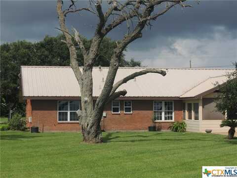 1608 S Virginia Street, Port Lavaca, TX 77979