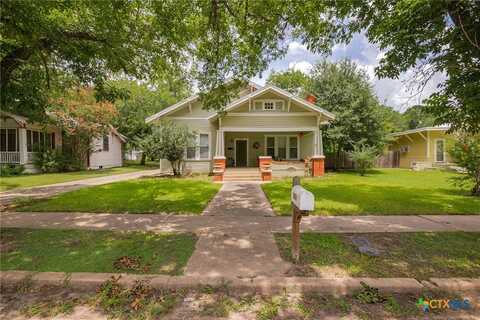 205 Coke Street, Yoakum, TX 77995