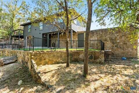 103 Breezeway Drive, Burnet, TX 78611