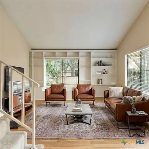 915 Silver Quail Lane, Austin, TX 78758