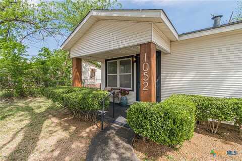 1052 Dunlap Drive, New Braunfels, TX 78130
