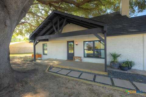 770 Carls Drive, New Braunfels, TX 78130