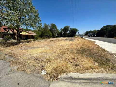 295 S West End Avenue, New Braunfels, TX 78130