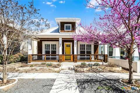 653 Center Green, New Braunfels, TX 78130