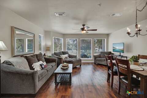 730 E Mather Street, New Braunfels, TX 78130