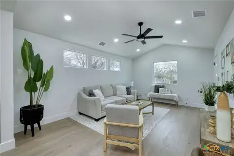 908 E 51st Street, Austin, TX 78751