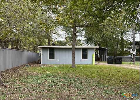 309 Meadow Lake Drive, Seguin, TX 78155