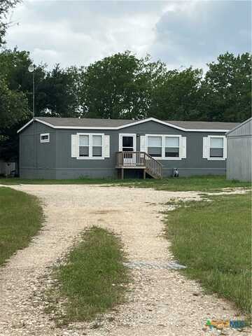 815 NE Track Road, Dale, TX 78616