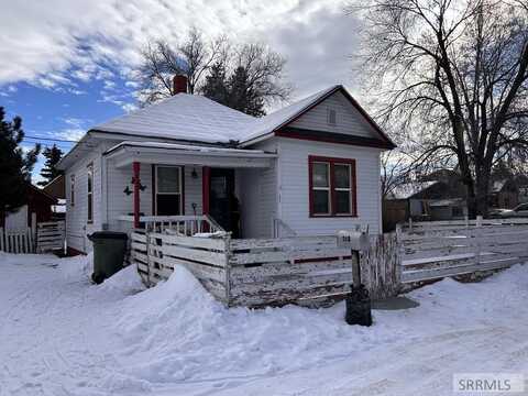 308 S Terrace Street, Salmon, ID 83467