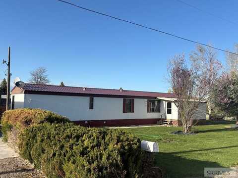 575 Washington, Aberdeen, ID 83210