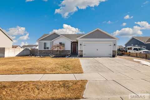 3688 N Rain Tree Street, Idaho Falls, ID 83401
