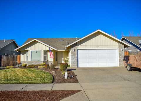 1629 Husker Butte Lane, Medford, OR 97504
