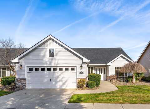 113 Skyhawk Drive, Eagle Point, OR 97524
