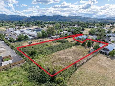 963 Lozier Lane, Medford, OR 97501
