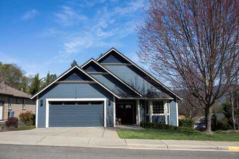2294 SE Wyndham Way, Grants Pass, OR 97527