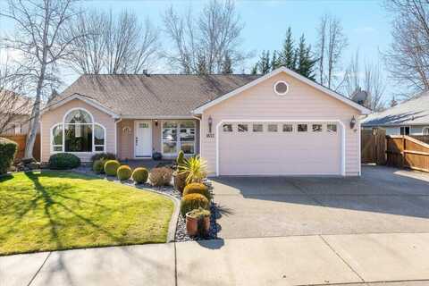 1612 Inverness Drive, Medford, OR 97504