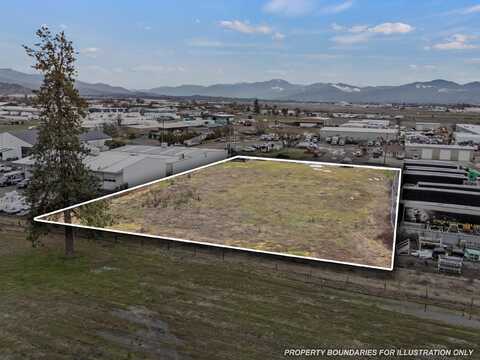 5610 Table Rock Road, Central Point, OR 97502