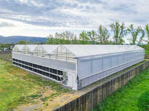 3505 Madrona Lane, Medford, OR 97501
