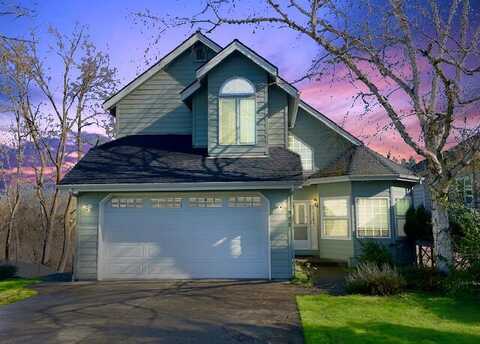 900 Mystic Dr, Grants Pass, OR 97527
