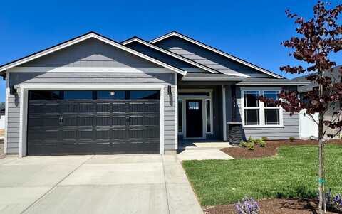 3743 Agate Meadows Court, White City, OR 97503