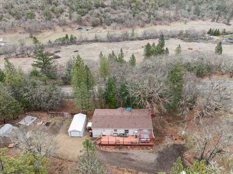 7940 E Antelope Road, Eagle Point, OR 97524