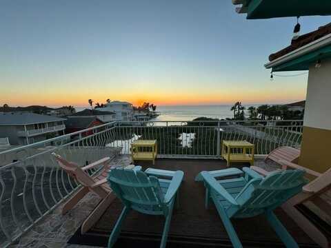 211 Saturn Lane, South Padre Island, TX 78597