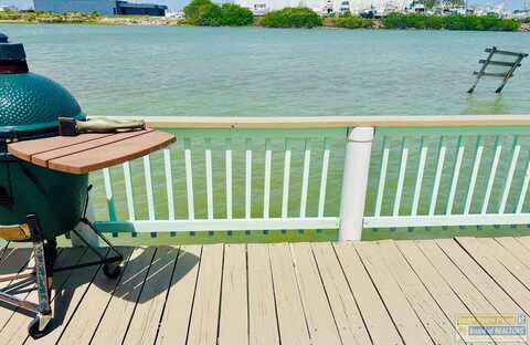 844 Oyster Dr., Port Isabel, TX 78578