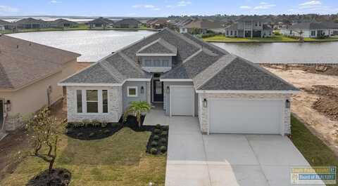 39 Arcos Gardens, Laguna Vista, TX 78578