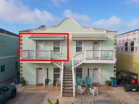 112 Pike St., South Padre Island, TX 78597