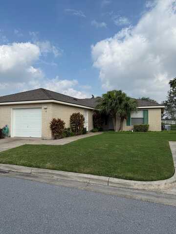 6 Pinehurst Dr., Laguna Vista, TX 78578