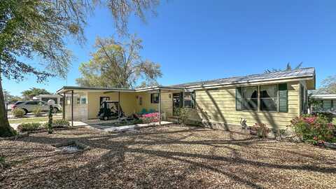 626 Cedar Ln, Lady Lake, FL 32159