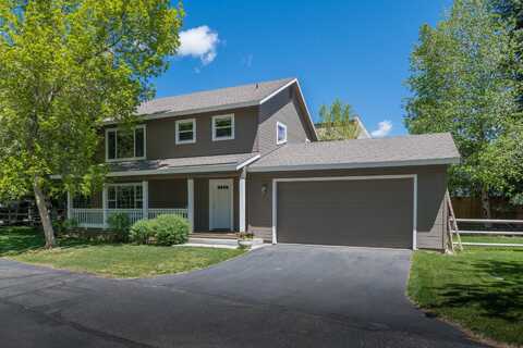 550 Calumet Way, Hailey, ID 83333