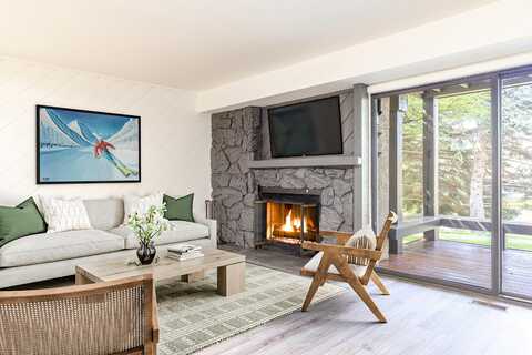 4305 FAIRWAY NINE Dr, Sun Valley, ID 83353