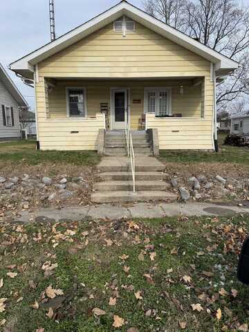 218 W 7th Street, Bicknell, IN 47512