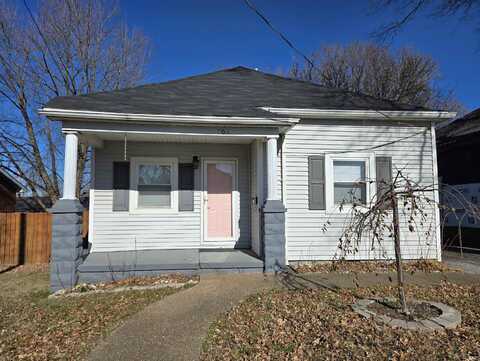 706 E Oak Street, Boonville, IN 47601