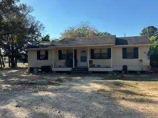 1093 McComb Holmesville, Mccomb, MS 39648